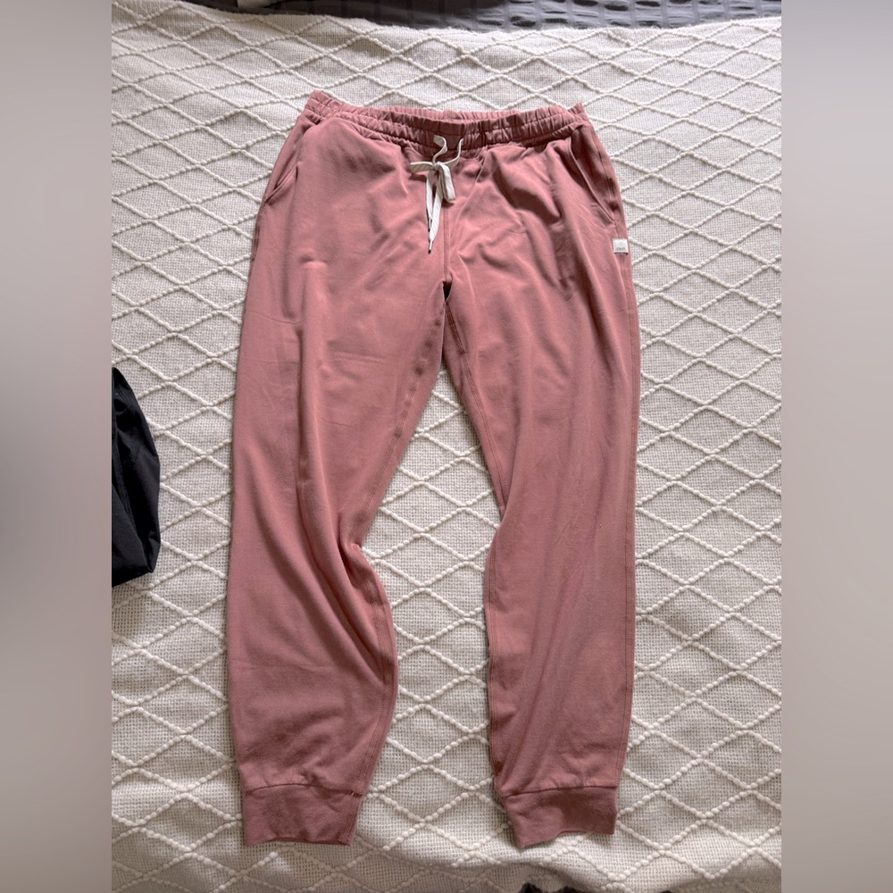 Vuori Performance Jogger